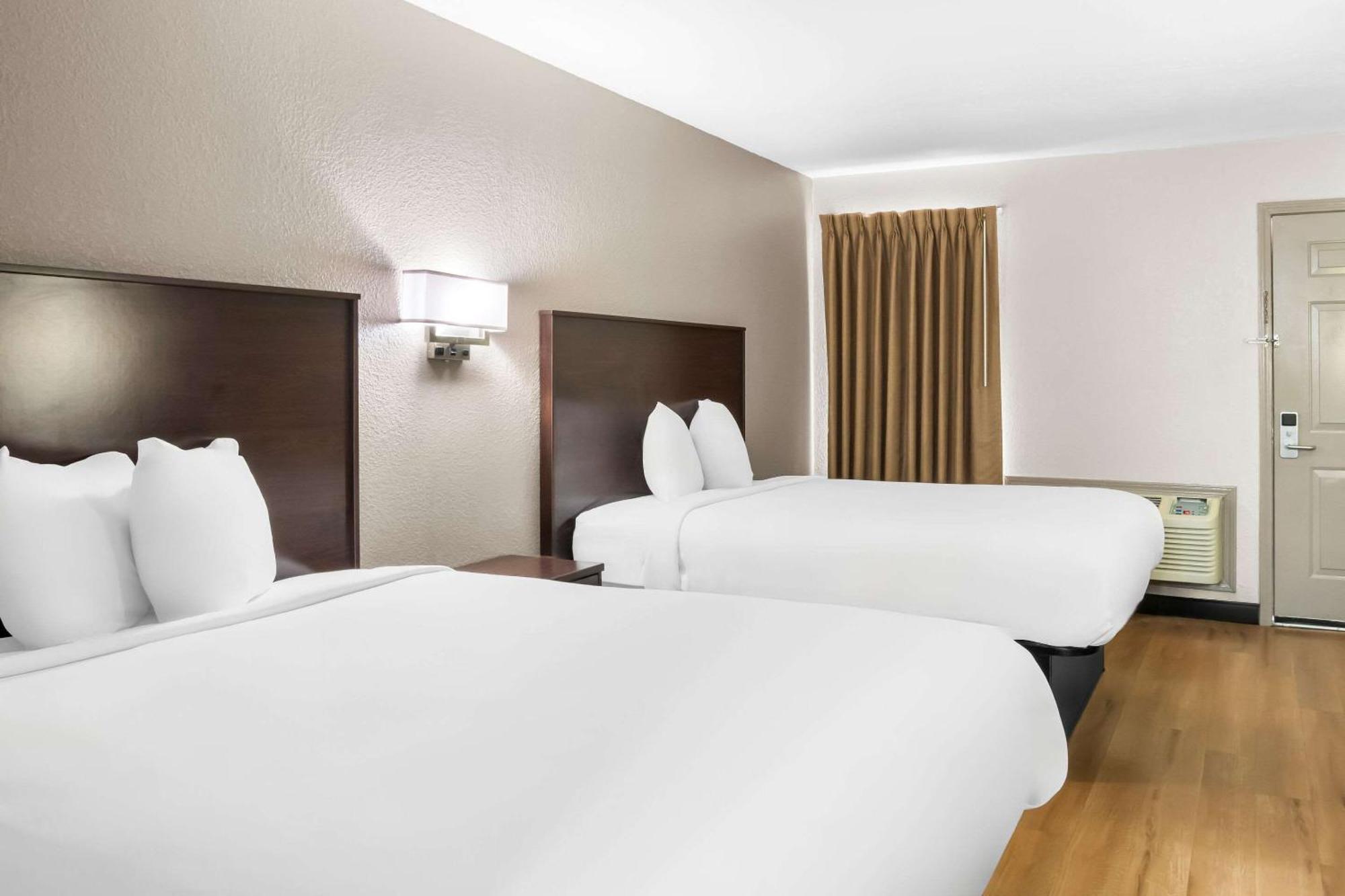 Rodeway Inn Waco Bagian luar foto